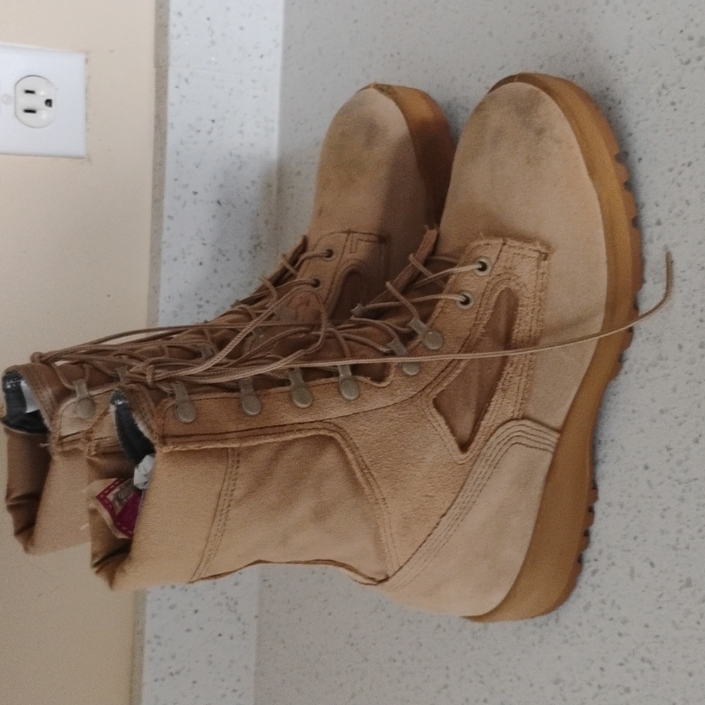 Women's Tan Combat Boots - Picture 3 of 7